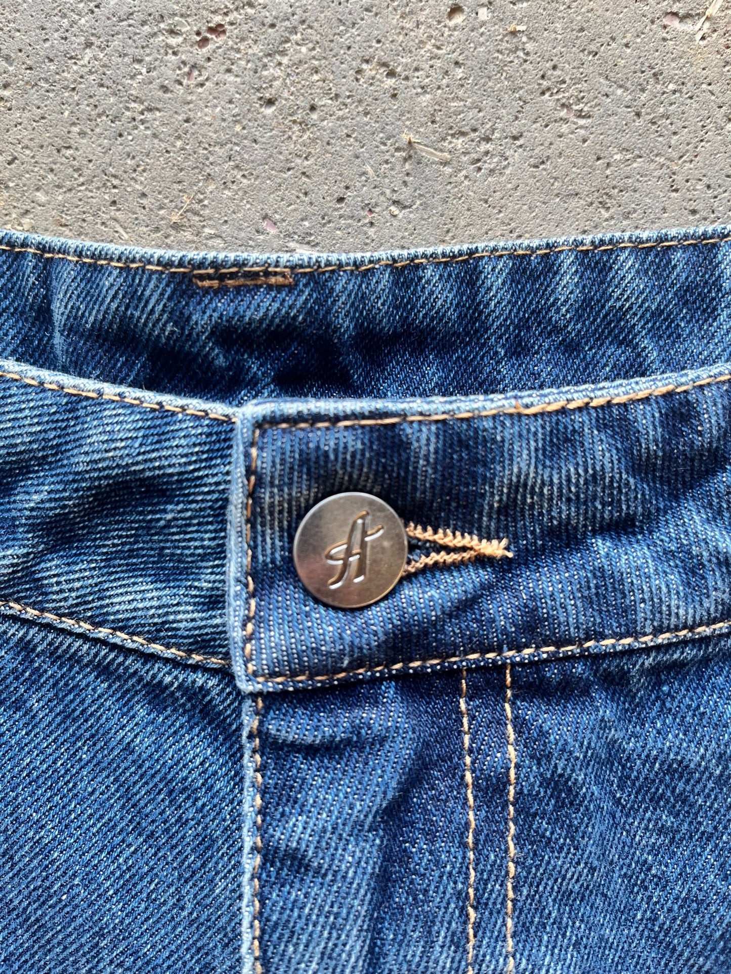 Jorts Attract