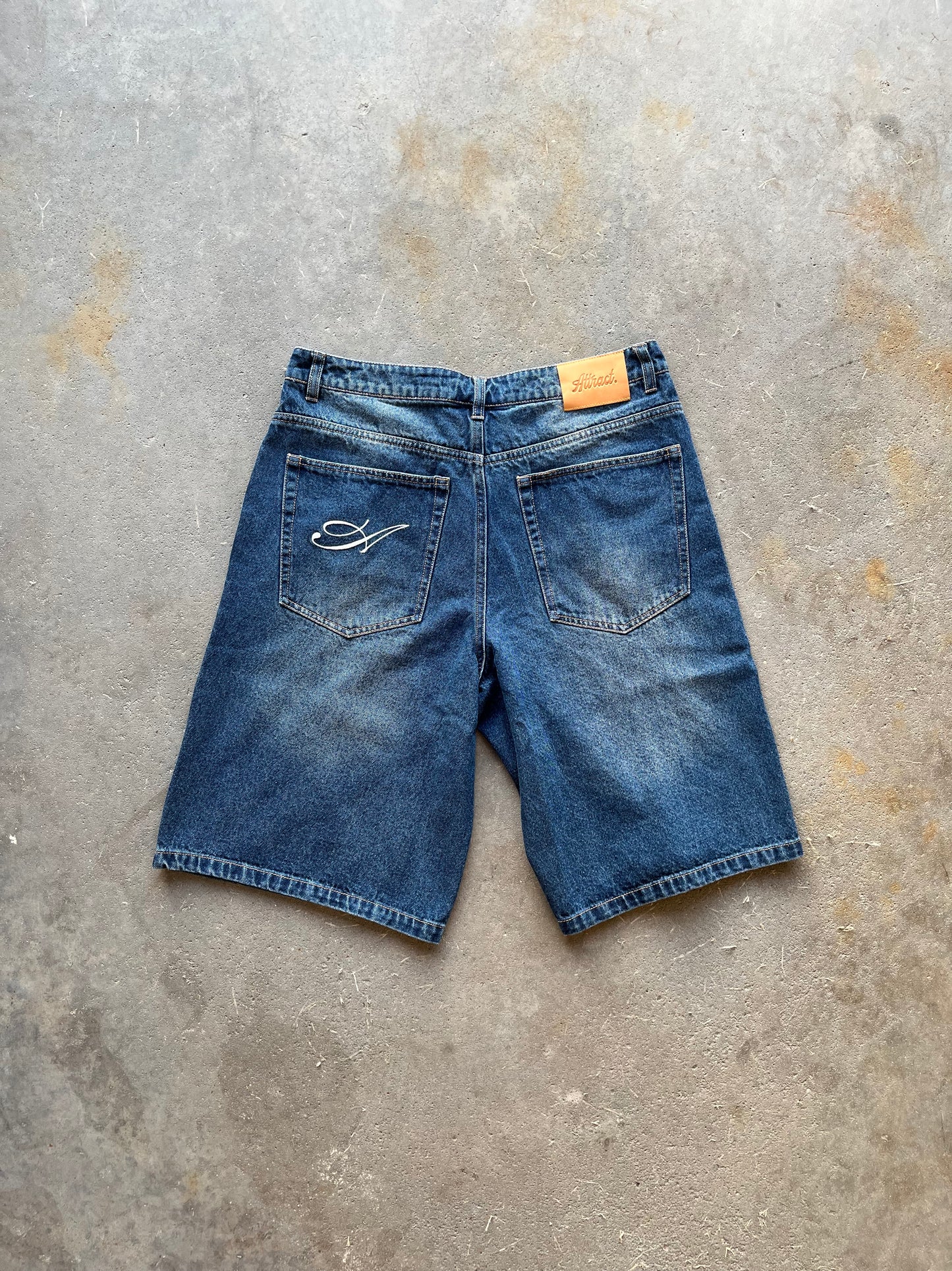 Jorts Attract